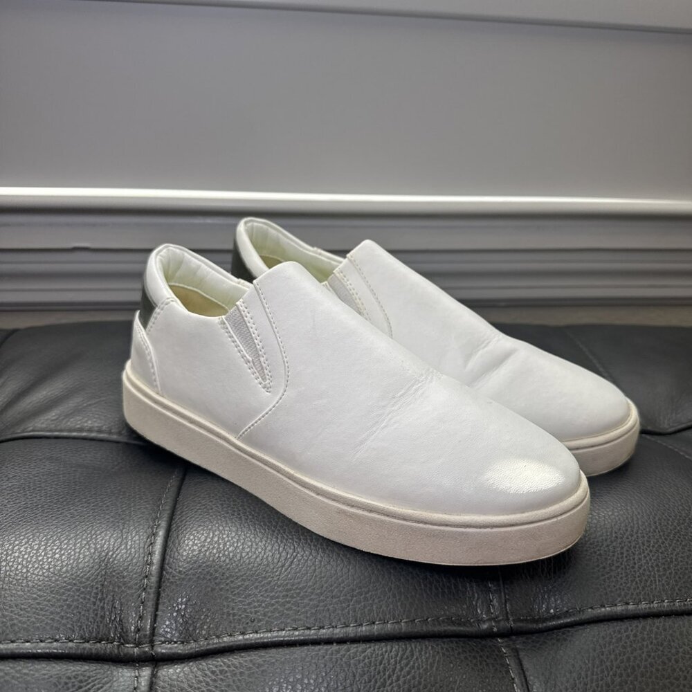 Thousand Fell Slip-On Women's Size 6.5 Green And White Sneakers